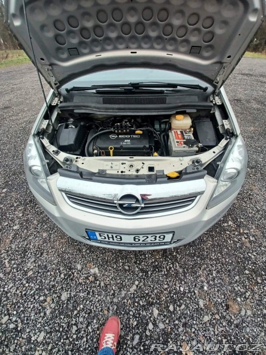 Opel Zafira 1,6 2009