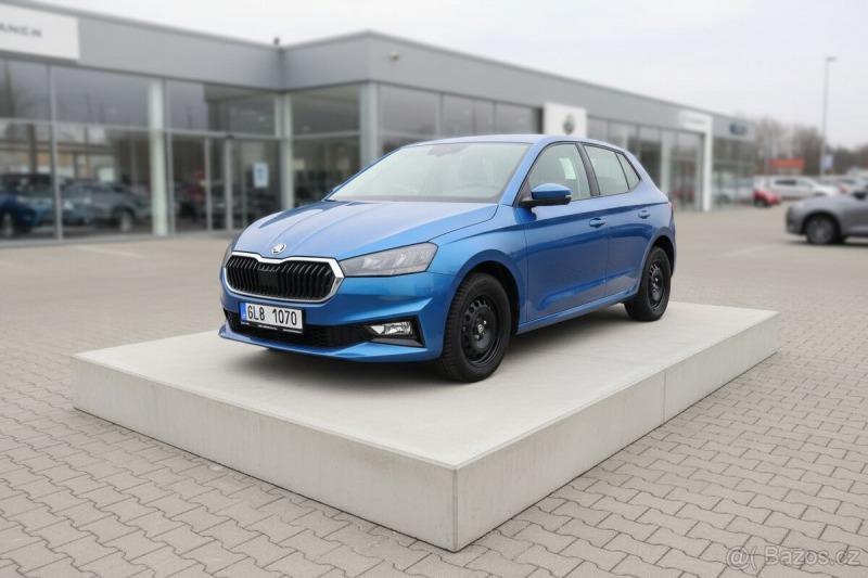 Škoda Fabia 1,0   Selection - roční v