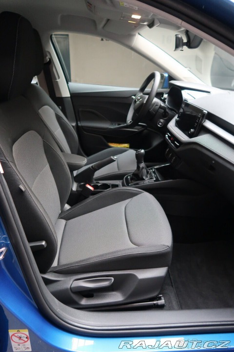 Škoda Fabia 1,0 Selection - roční v 2024