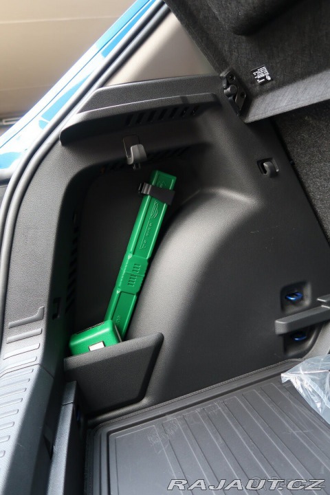 Škoda Fabia 1,0 Selection - roční v 2024