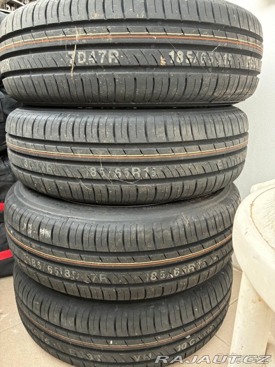 Škoda Fabia 1,0 Selection - roční v 2024