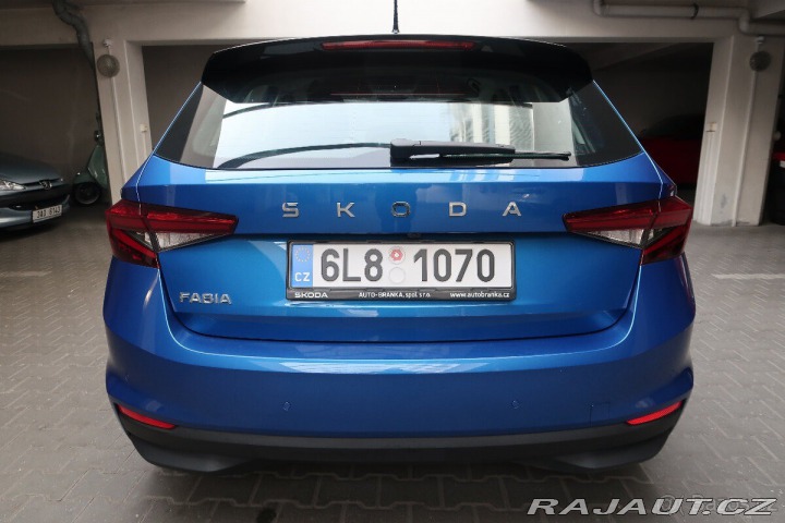 Škoda Fabia 1,0 Selection - roční v 2024