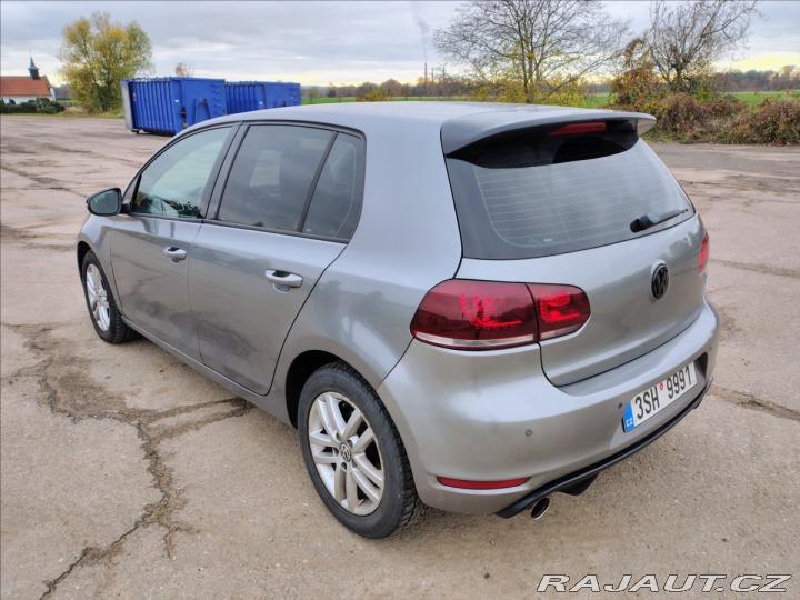 Volkswagen Golf 2,0 2011