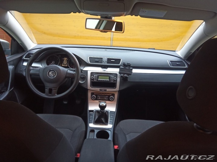 Volkswagen Passat 1,6 variant B7, TDI 2011