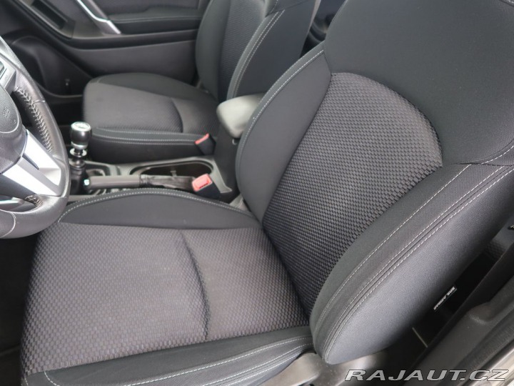 Subaru Forester 2.0Boxer,CZ,Manuál,4x4 2017