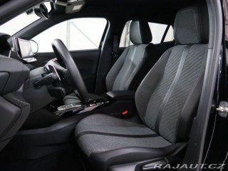 Peugeot 2008 1.2PureTech,96kW,ALLURE,A 1800