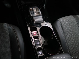 Peugeot 2008 1.2PureTech,96kW,ALLURE,A 1800