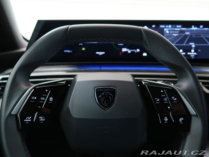 Peugeot 3008 1.2HYBRID,CZ,1Maj,ALLURE, 1800