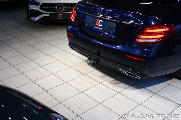 Mercedes-Benz E 200d DIS+ / 360° / NezTop 2020