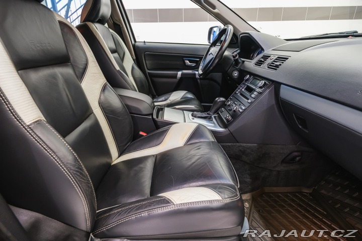 Volvo XC90 D5 147kW AWD R-design 7mí 2012