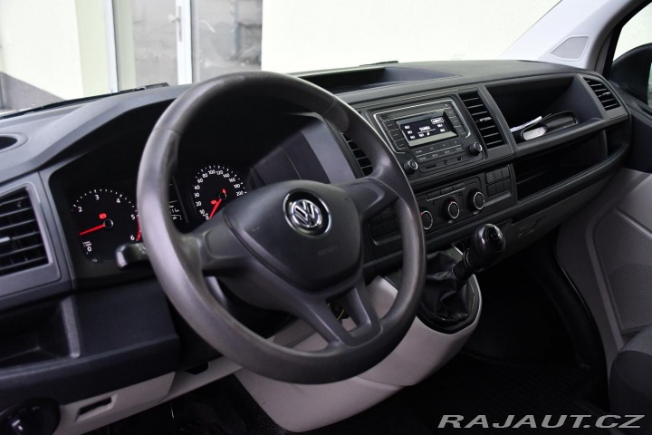 Volkswagen Transporter 2.0TDI 4MOTION REZERVACE 2018