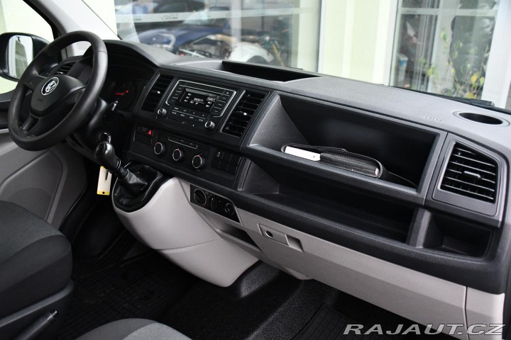 Volkswagen Transporter 2.0TDI 4MOTION REZERVACE 2018