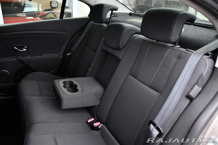 Renault Fluence 1.6 2011