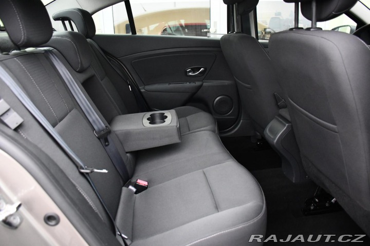 Renault Fluence 1.6 2011