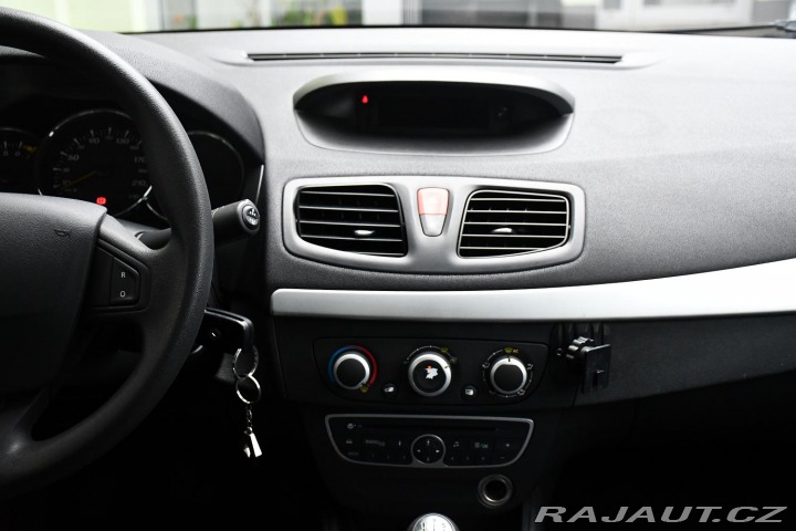 Renault Fluence 1.6 2011