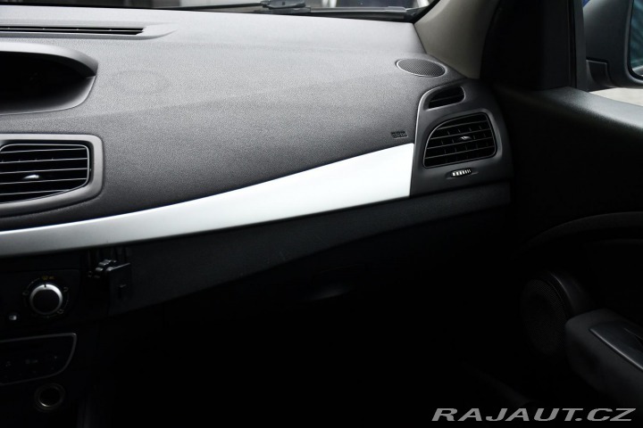 Renault Fluence 1.6 2011