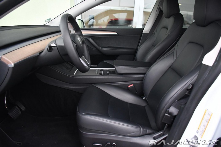 Tesla Model Y STANDARD RANGE 1M SoH 96% 2023