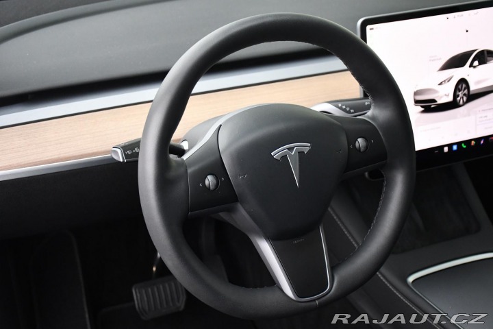 Tesla Model Y STANDARD RANGE 1M SoH 96% 2023