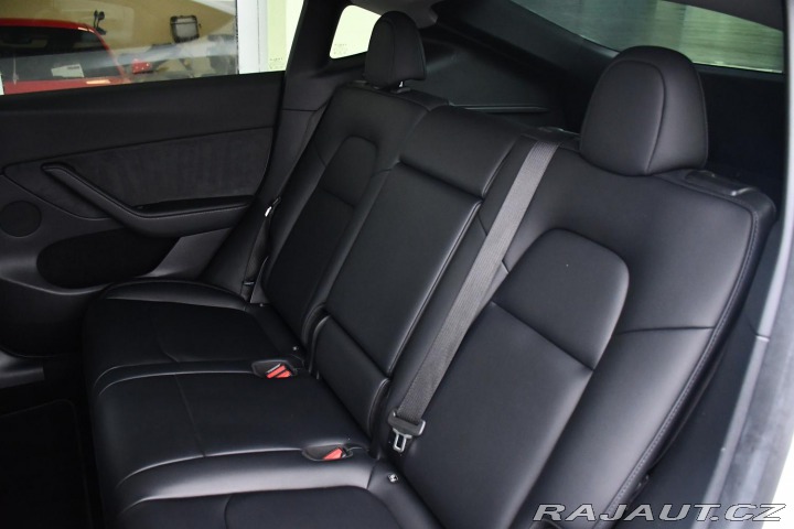 Tesla Model Y STANDARD RANGE 1M SoH 96% 2023