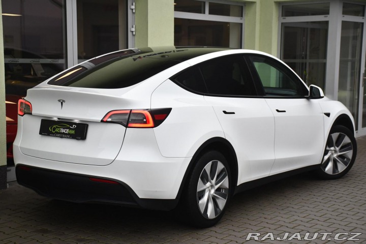 Tesla Model Y STANDARD RANGE 1M SoH 96% 2023