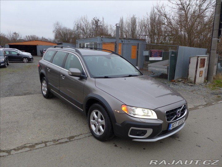 Volvo XC70 2,4 D 4X4, PLNÝ SERVIS 2011