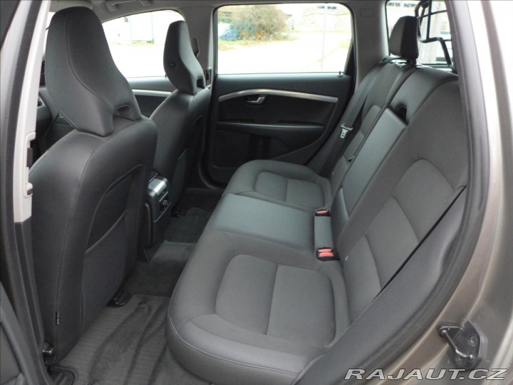 Volvo XC70 2,4 D 4X4, PLNÝ SERVIS 2011