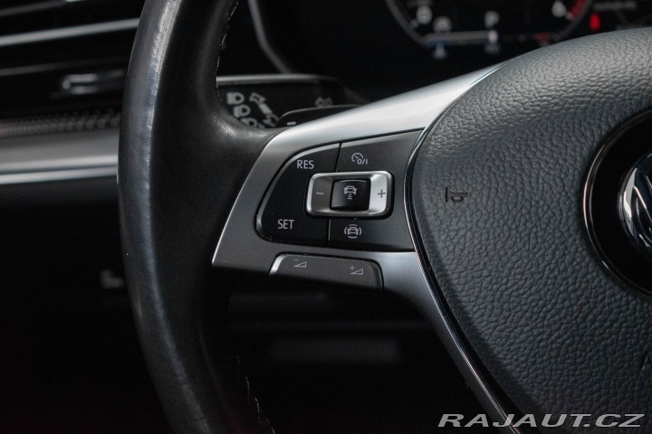 Volkswagen Touareg 3.0 TDI TAŽNÉ*AIR*DPH*ČR 2019
