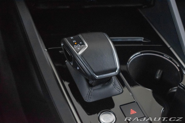 Volkswagen Touareg 3.0 TDI*REZERVACE* 2019