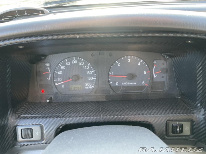 Mitsubishi Pajero 2,5 TD 85kw 4x4 Tažné Eko 2002