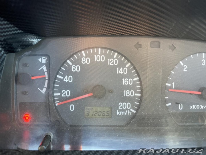 Mitsubishi Pajero 2,5 TD 85kw 4x4 Tažné Eko 2002