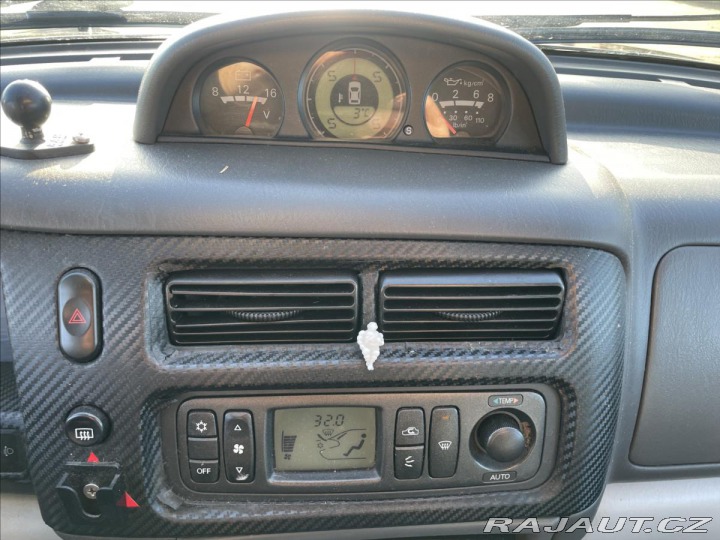 Mitsubishi Pajero 2,5 TD 85kw 4x4 Tažné Eko 2002