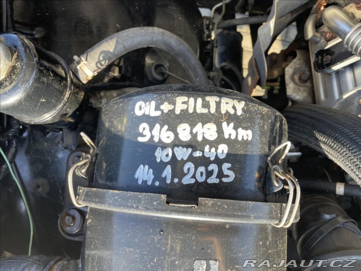 Mitsubishi Pajero 2,5 TD 85kw 4x4 Tažné Eko 2002