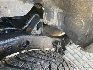 Mitsubishi Pajero 2,5 TD 85kw 4x4 Tažné Eko 2002