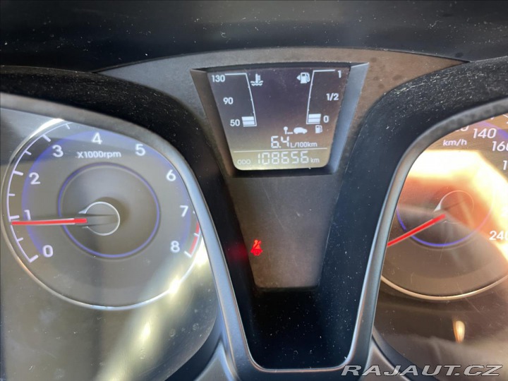 Hyundai ix20 1,4 i 66kw Klima, ESP, po 2011