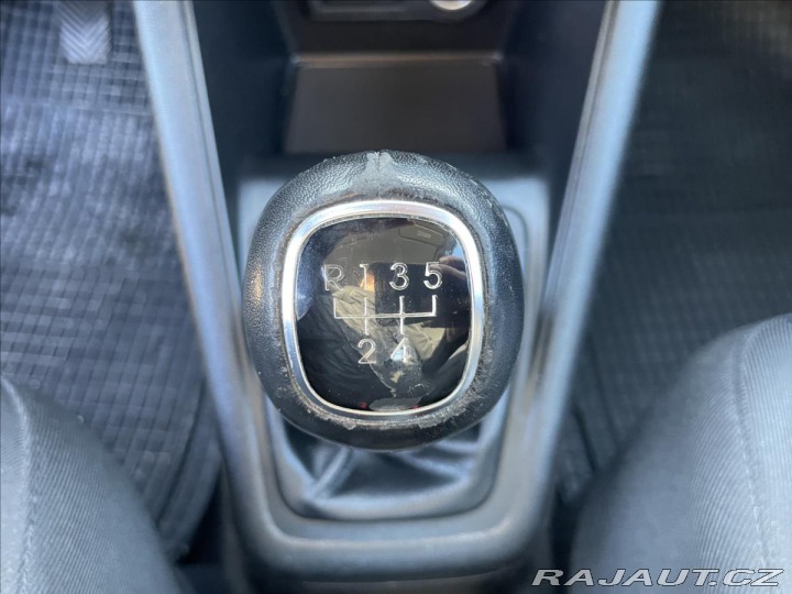 Hyundai ix20 1,4 i 66kw Klima, ESP, po 2011