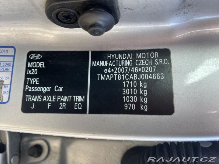 Hyundai ix20 1,4 i 66kw Klima, ESP, po 2011