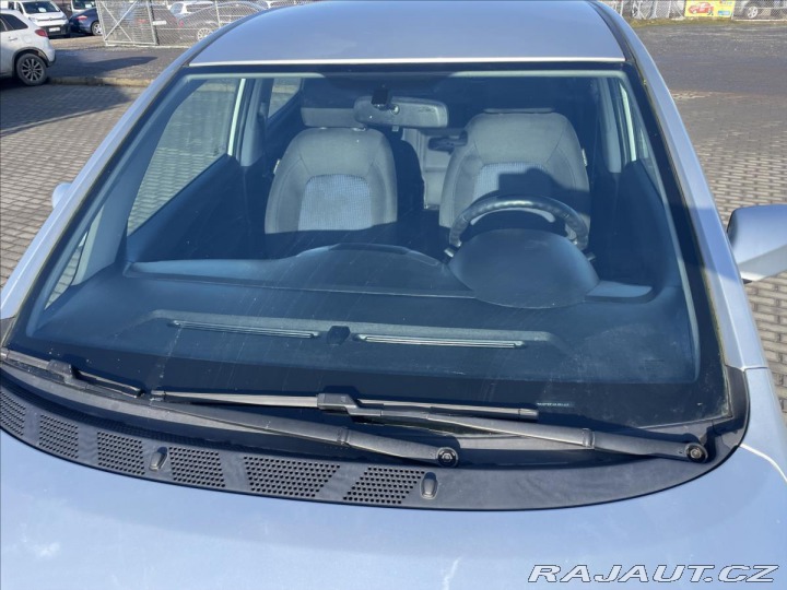 Hyundai ix20 1,4 i 66kw Klima, ESP, po 2011