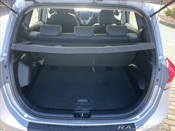 Hyundai ix20 1,4 i 66kw Klima, ESP, po 2011