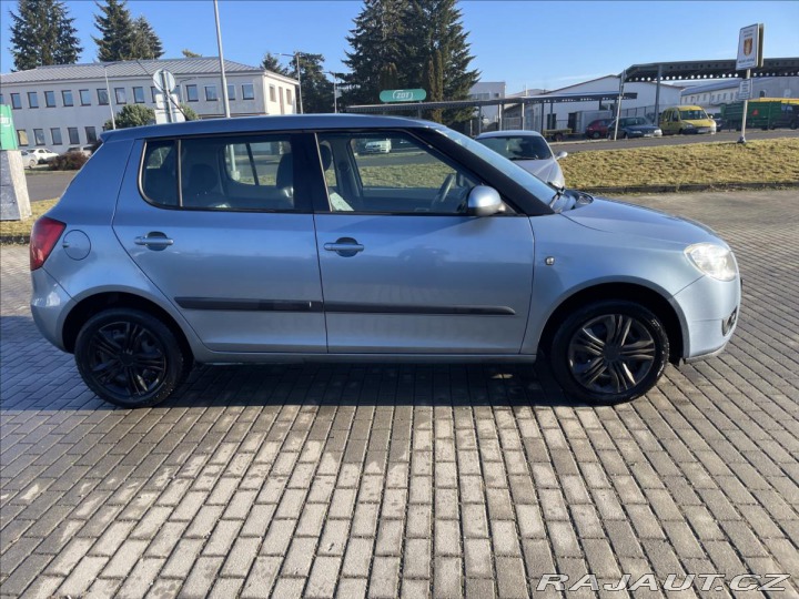 Škoda Fabia 1,4 i 16V 63kw Ambiente, 2007