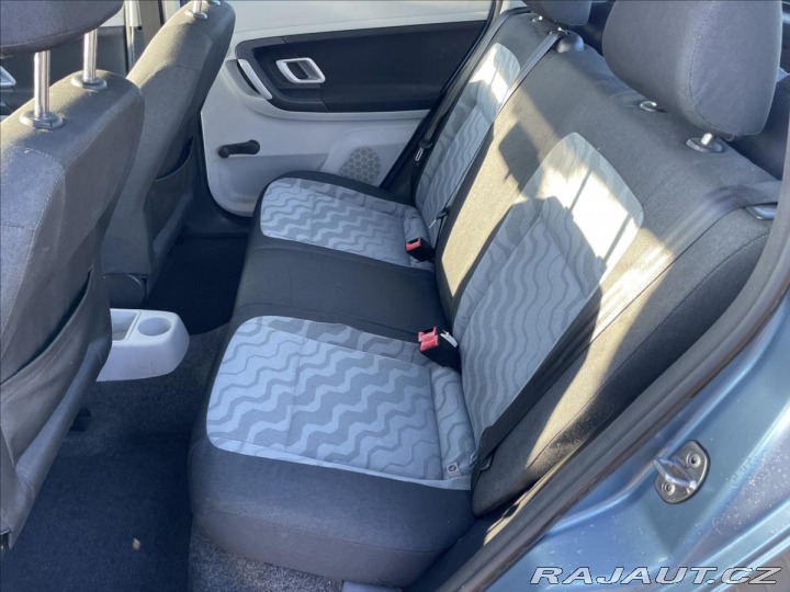 Škoda Fabia 1,4 i 16V 63kw Ambiente, 2007