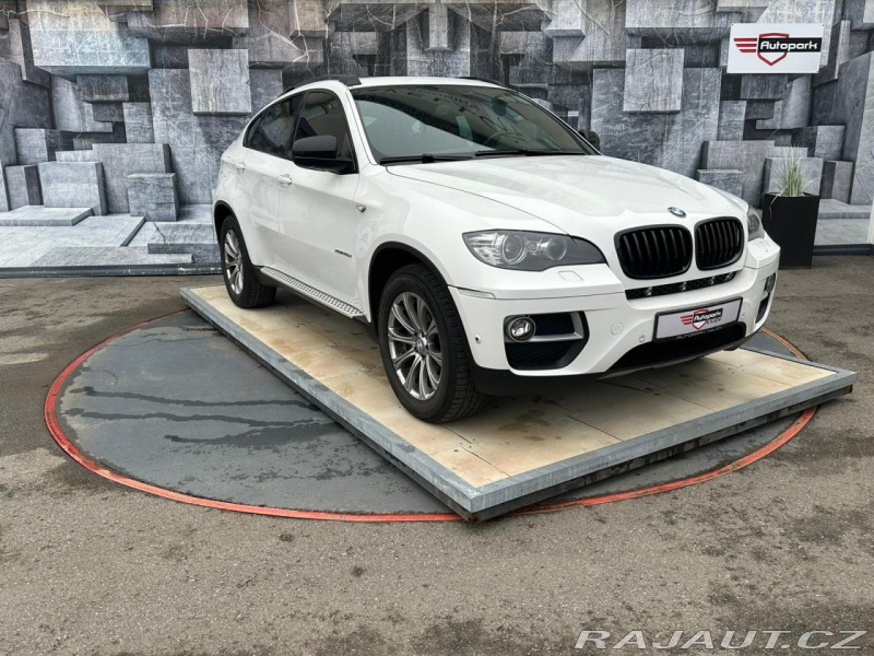 BMW X6 40D, 225KW, MASÁŽ, VÝBAVA
