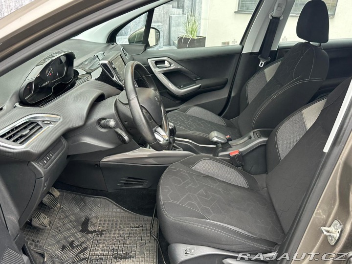 Peugeot 2008 1.2PURETECH,81KW,VYHŘ. SE 2016