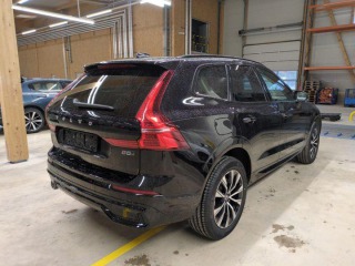 Volvo XC60 Plus Dark AWD, 2.0 B5 MHE 2025