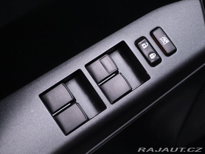 Toyota RAV4 2,5 Hybrid 114kW e-CVT 4W 2018