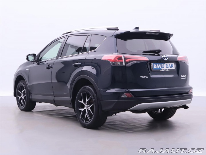 Toyota RAV4 2,5 Hybrid 114kW e-CVT 4W 2018