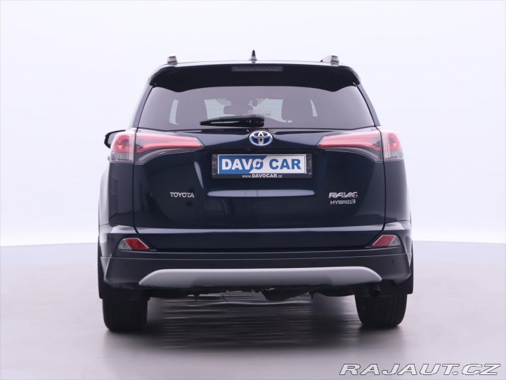 Toyota RAV4 2,5 Hybrid 114kW e-CVT 4W 2018