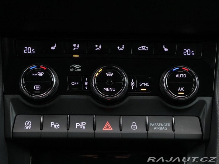 Škoda Karoq 2,0 TDI DSG Style Matrix 2023