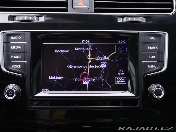 Volkswagen Golf 1,4 TSI 92kW DSG R-Line 1 2014