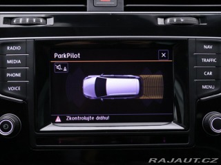 Volkswagen Golf 1,4 TSI 92kW DSG R-Line 1 2014