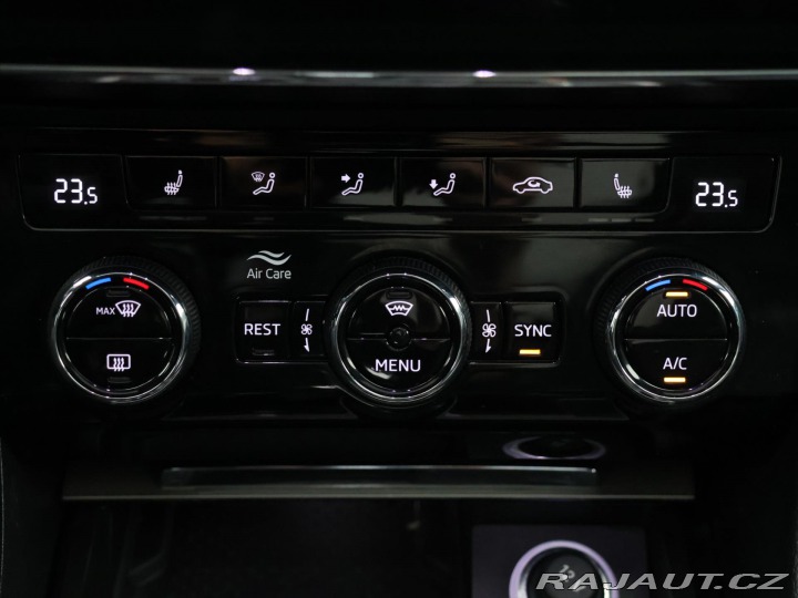 Škoda Superb 2,0 TSI 200kW DSG 4x4 L&a 2020